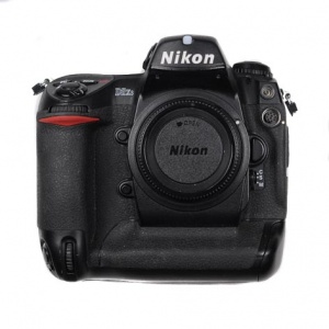 Nikon d2xs on sale