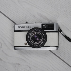 Used Olympus Trip 35 - Colour Pop Leathers