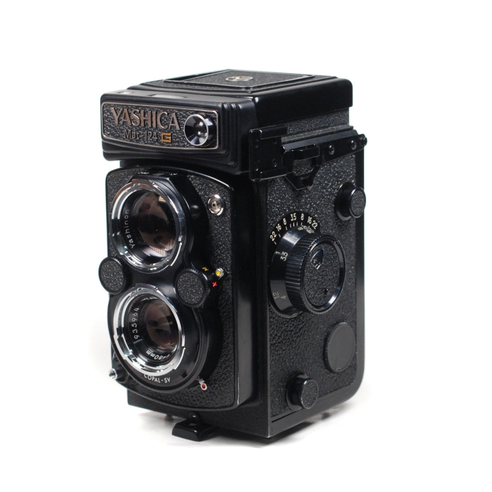 Vintage Yashica Mat 124 Medium Format TLR Camera - Yashinon 80mm F3.5/2.8  Lenses
