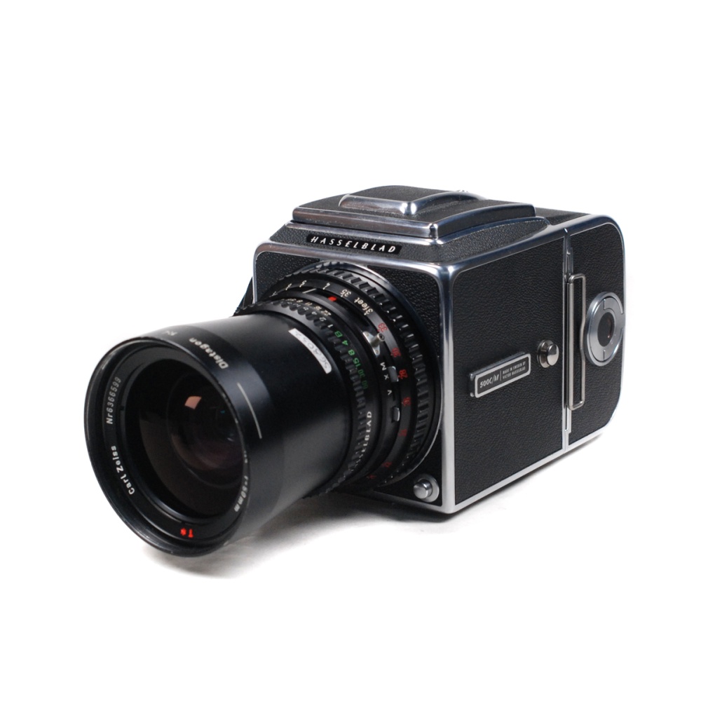 Used Hasselblad 500 C/M with Distagon 50mm F4 T* skearsphoto.com