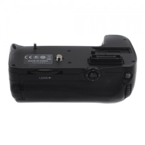 Used Nikon MB-D11 Battery Grip For D7000